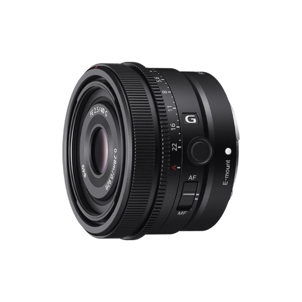 Sony FE 40mm f/2.5 E-mount les left facing